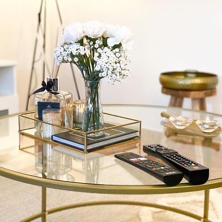 Luxueux Appartement Evry Centre - Parking - Rer A 10 Min Courcouronnes المظهر الخارجي الصورة
