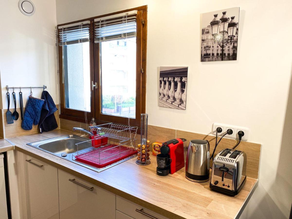 Luxueux Appartement Evry Centre - Parking - Rer A 10 Min Courcouronnes المظهر الخارجي الصورة