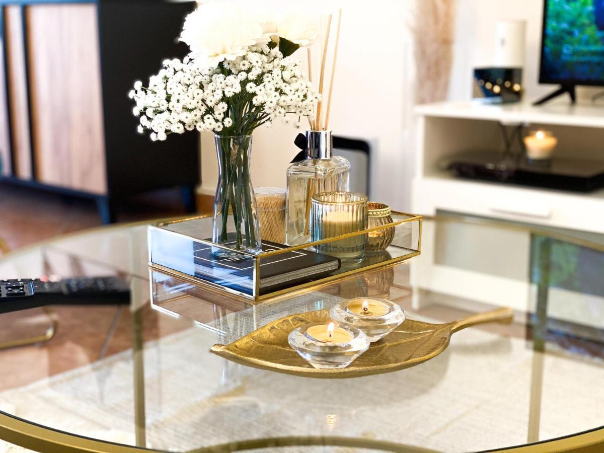 Luxueux Appartement Evry Centre - Parking - Rer A 10 Min Courcouronnes المظهر الخارجي الصورة