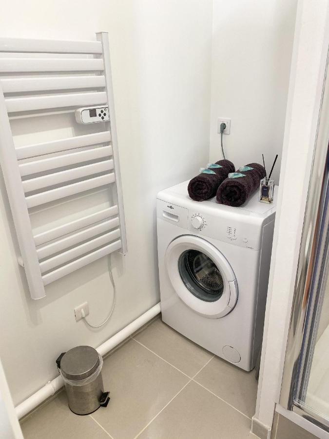 Luxueux Appartement Evry Centre - Parking - Rer A 10 Min Courcouronnes المظهر الخارجي الصورة